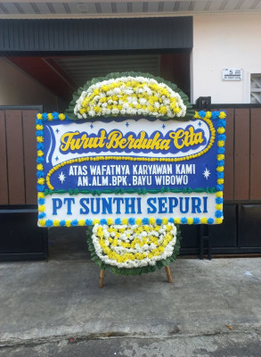 Papan Bunga Duka di Wouma