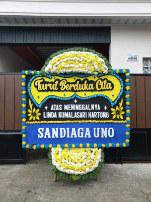 Papan Bunga Duka di Wouma
