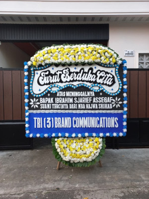 Papan Bunga Duka di Wouma